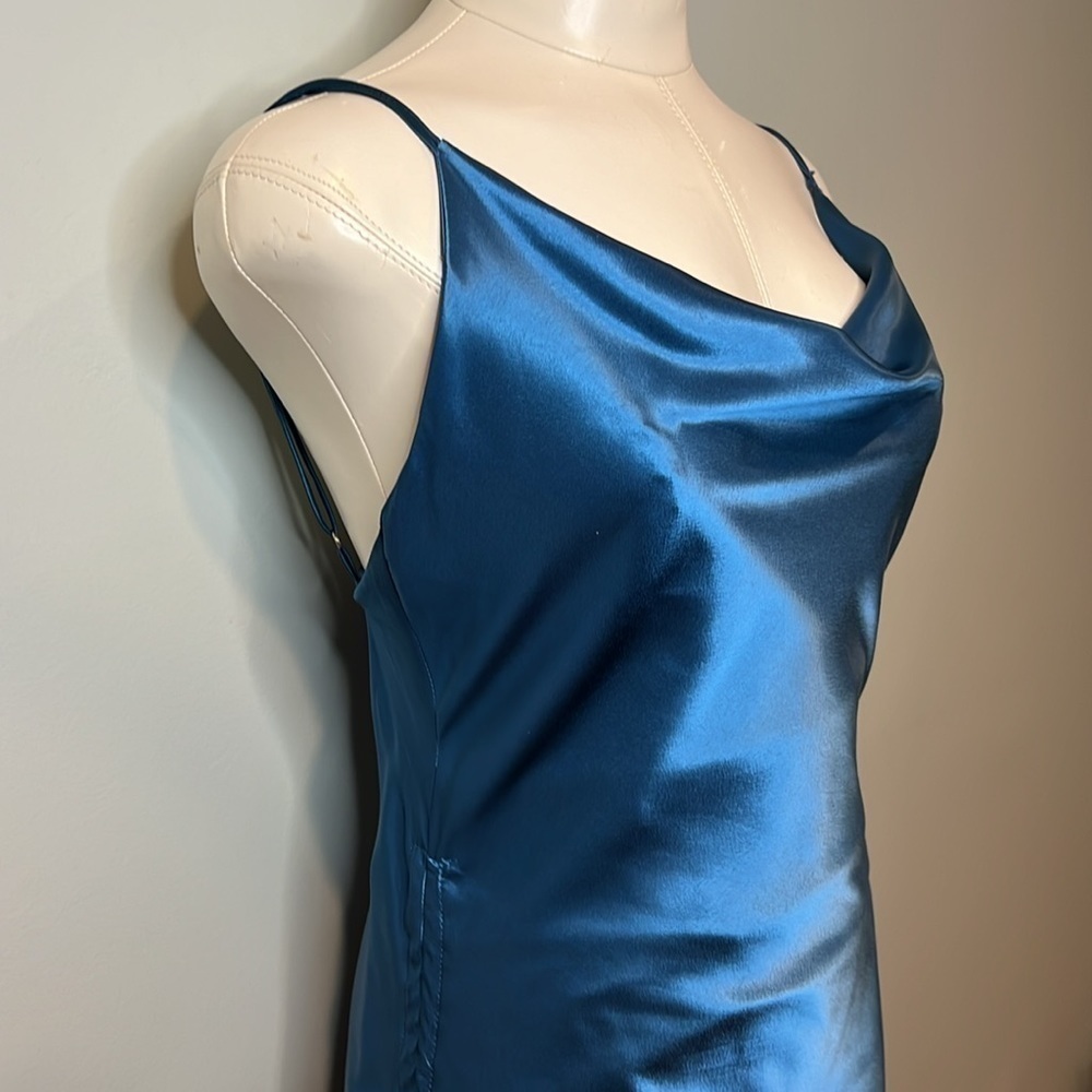 Women’s Blue Adjustable Dress - Picture 4 of 11